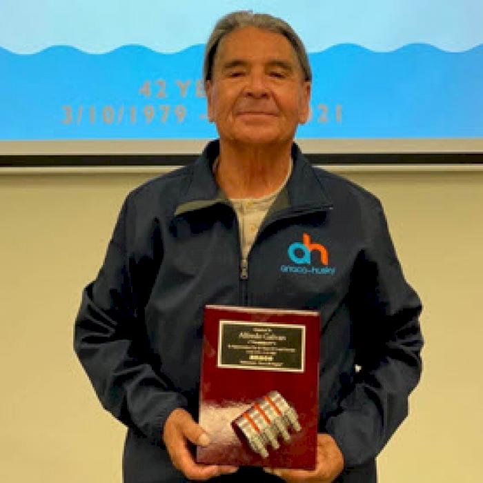 Alfredo Galvan retires after 42 years with Anaco